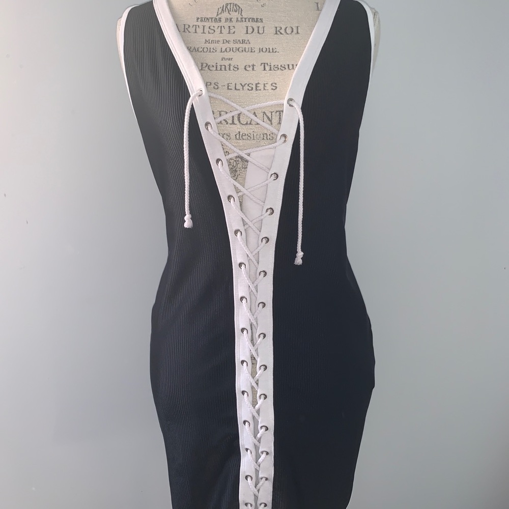 Black And White Lace Up Dress